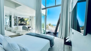 8 bedrooms, iron/ironing board, free WiFi, bed sheets