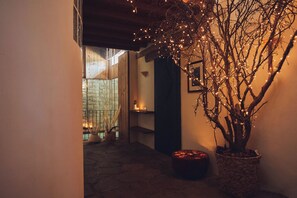 Interior - Cà Bossi Retreat above Lake Como (Cernobbio)