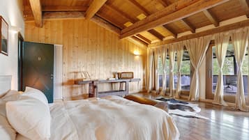 6 Schlafzimmer, Bügeleisen/Bügelbrett, kostenloses WLAN, Bettwäsche