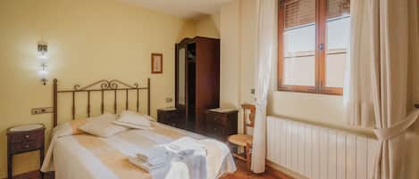 2 chambres, Wi-Fi gratuit, draps fournis