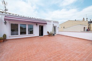 Exterior - 'Family Apartment in Aldover' with Mountain Views, Wi-Fi, and Air Conditioning (Aldover)