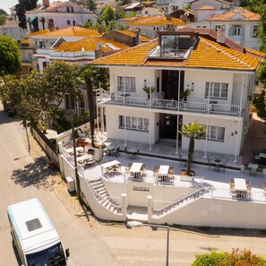 Front of property - Palm Villa  (Adalar)