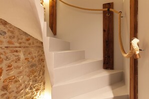 Interior - Apartment 'Métal' with Wi-Fi and Air Conditioning (Sanary-sur-Mer)