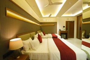 Family Studio | Free WiFi - Hotel Sanatana (Ujjain)
