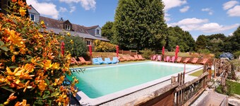 Maison "Grand Maman" avec piscine partagée, terrasse partagée et Wi-Fi