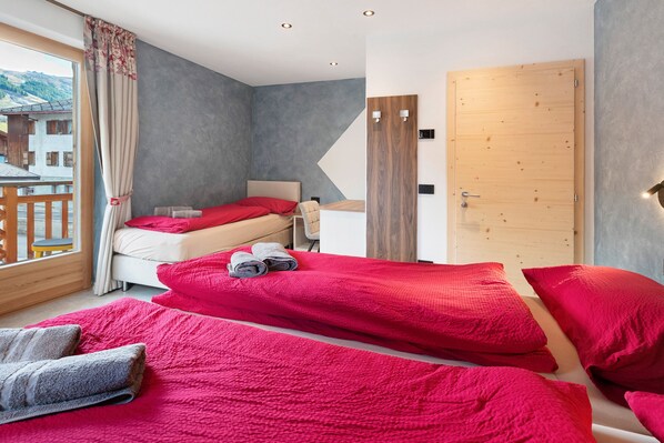 2 bedrooms, free WiFi, bed sheets