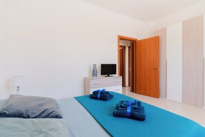 2 chambres, Wi-Fi gratuit, draps fournis