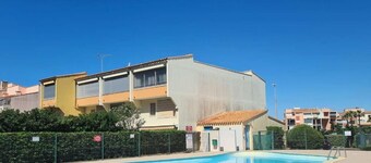 T2bis - Cap d'Agde - 40 m² with terrace, swimming pool, parking & 200 m from the beach