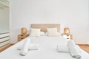 2 soverom, strykejern/-brett, wi-fi (inkludert) og sengetøy