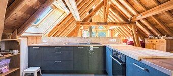 Chalet 'La Grange Des Flocons' with Mountain View