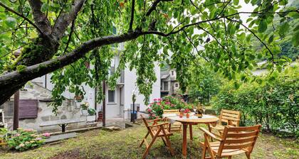 Appartement 'Isa' avec vue sur la montagne, Wi-Fi et climatisation