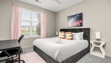 2 dormitoris, escriptori, planxa i posts de planxar i wifi gratuïta