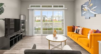 Spacious Whitestown Getaway