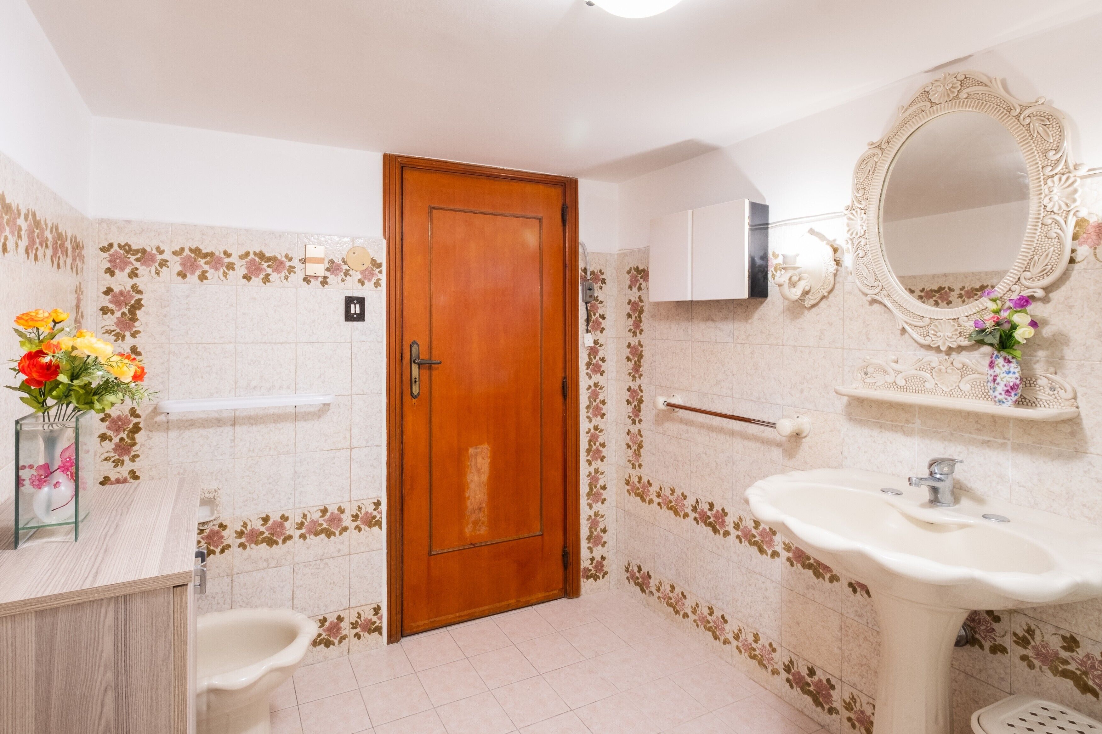 Een douche, handdoeken