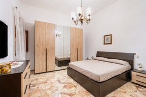 2 chambres, fer et planche à repasser, Wi-Fi, literie fournie