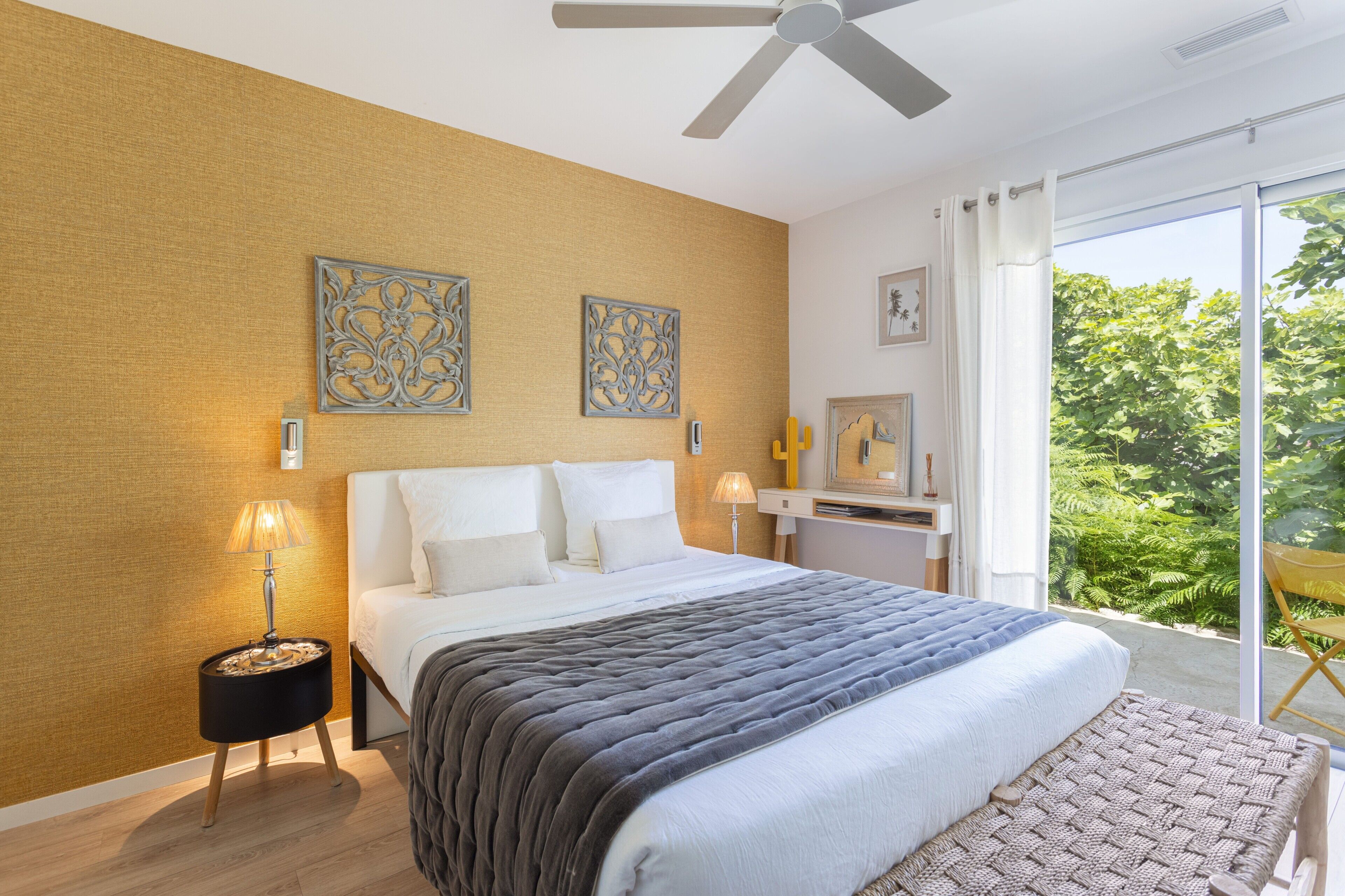 1 chambre, fer et planche à repasser, Wi-Fi gratuit, draps fournis