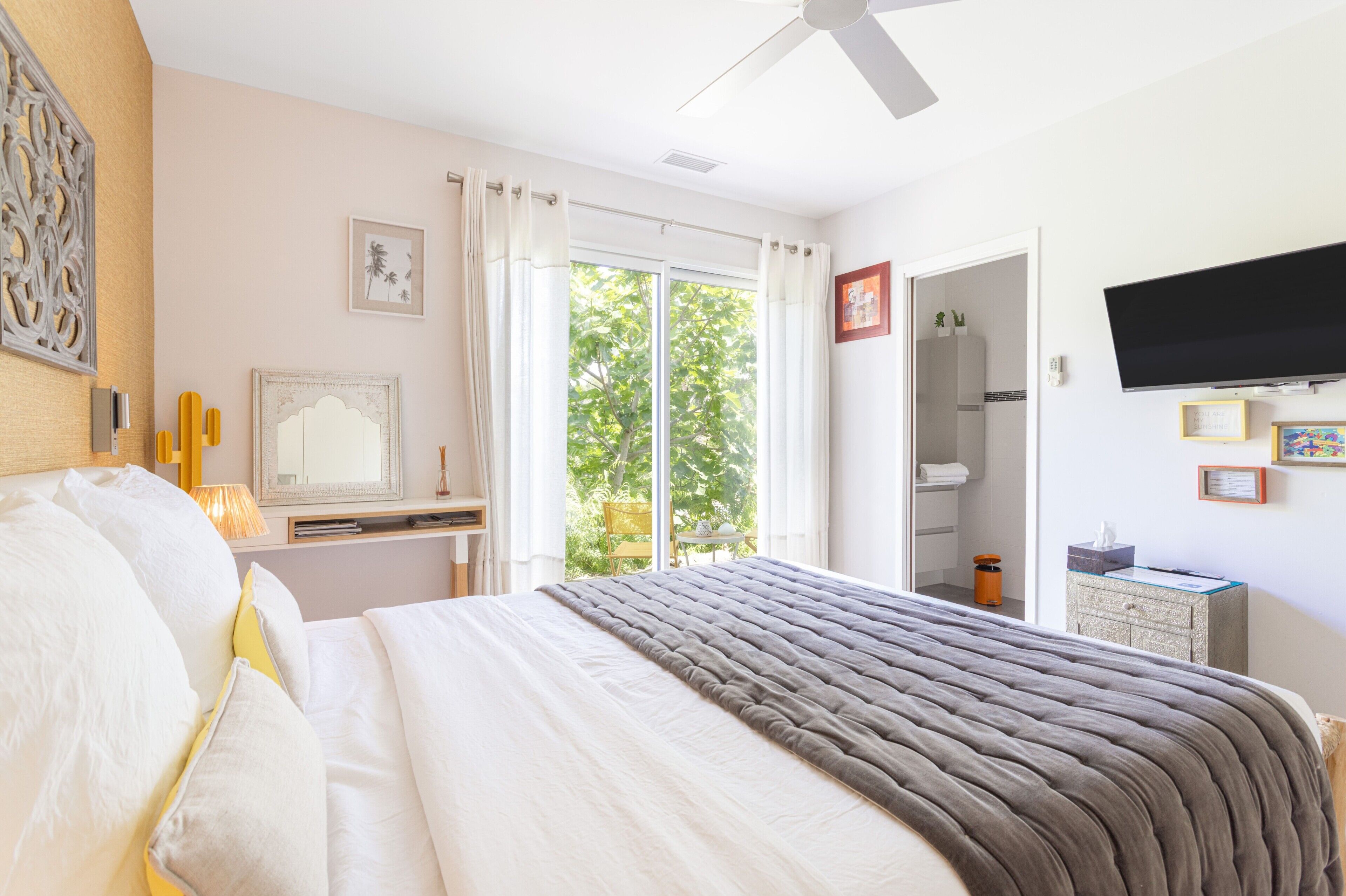 1 bedroom, iron/ironing board, free WiFi, bed sheets