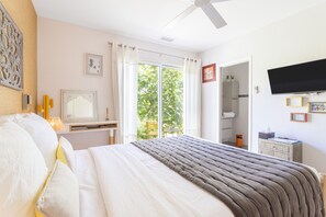 1 chambre, fer et planche à repasser, Wi-Fi gratuit, draps fournis