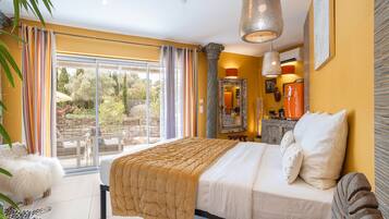 1 chambre, fer et planche Ă repasser, Wi-Fi gratuit, draps fournis