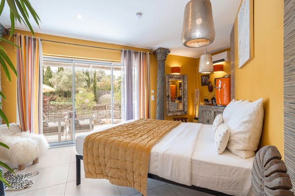 1 dormitorio, tabla de planchar con plancha, wifi gratis y ropa de cama