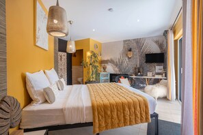 1 bedroom, iron/ironing board, free WiFi, bed sheets