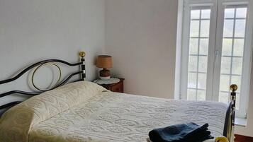3 chambres, Wi-Fi gratuit, draps fournis