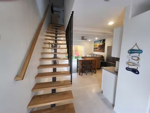 Coastal Getaway Unit 5.