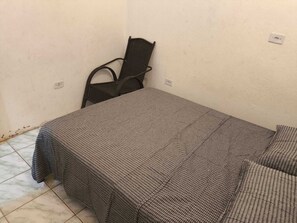 3 多间卧室、WiFi、床单