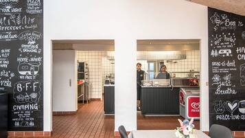 ํ์ฐ์ค | ๋ค์ด๋