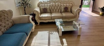 Spacious 5-bedroom house in enjoyable Monterey Park with WiFi, AC