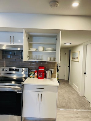 Microwave, oven, stovetop, dishwasher