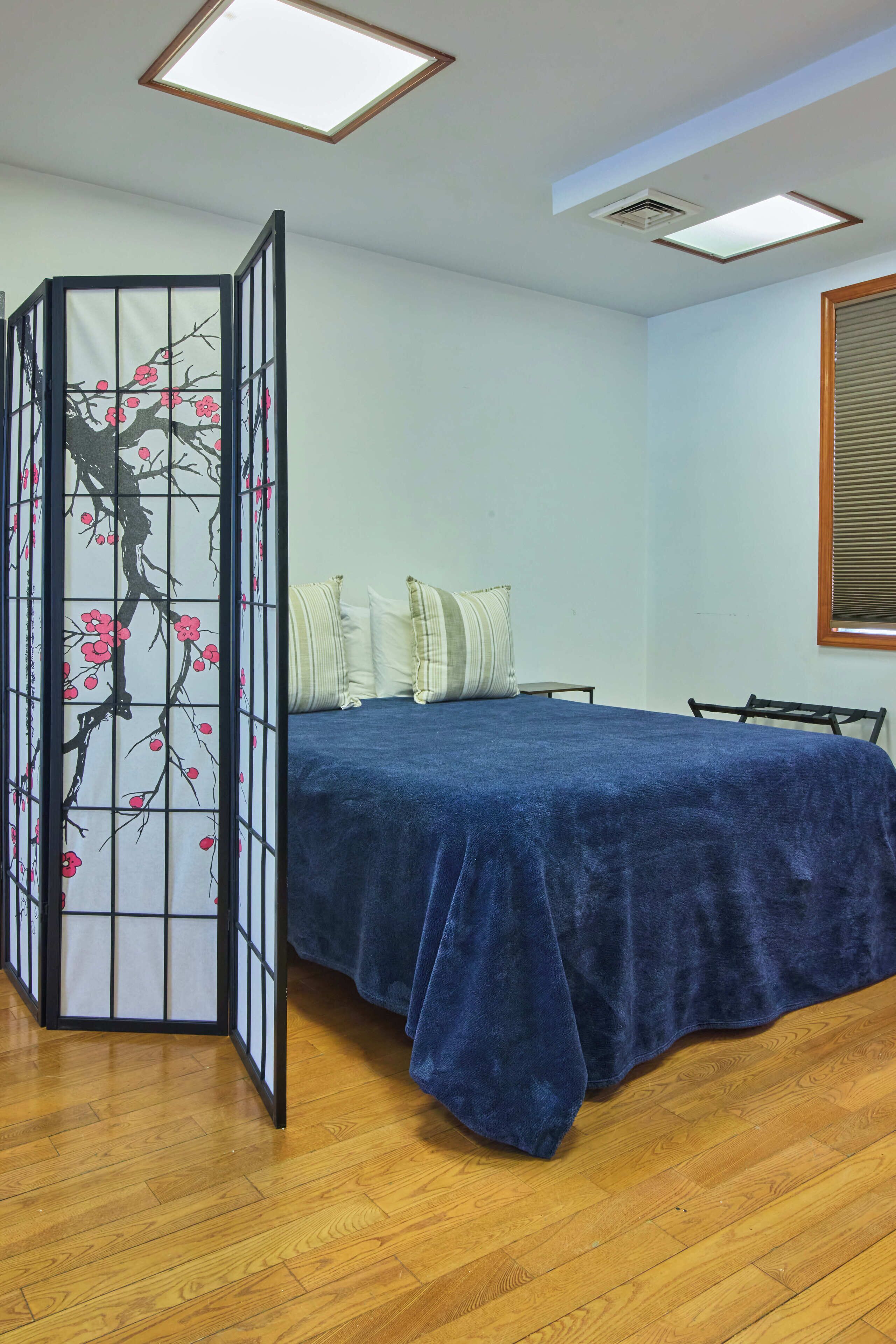 1 chambre, fer et planche à repasser, Wi-Fi, draps fournis