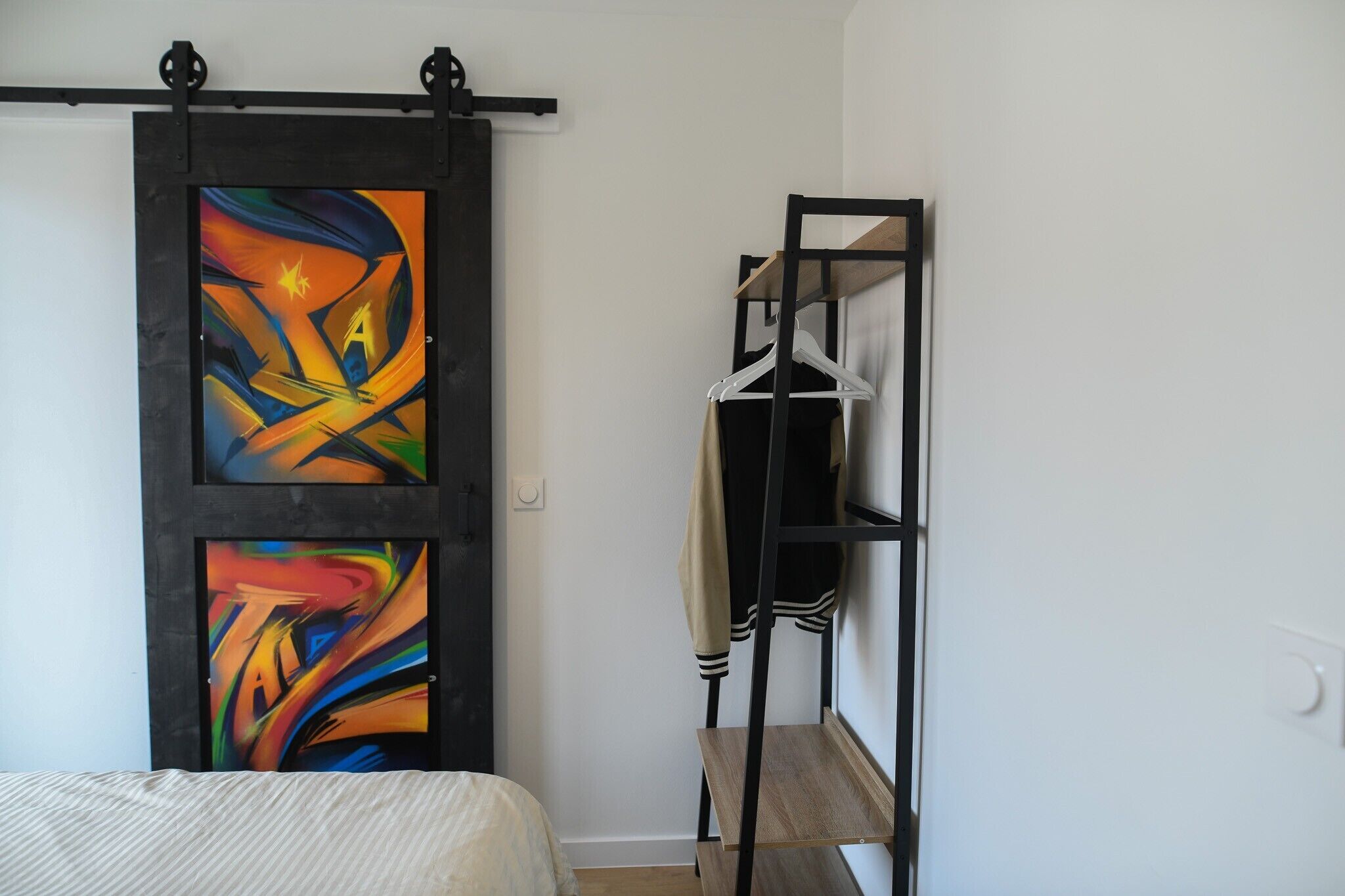 3 chambres, fer et planche à repasser, Wi-Fi gratuit, draps fournis