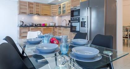 ISLAND RODOS POOL SUITES