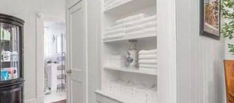 Spacious family-friendly 7-bedroom house with WiFi, AC in charming Wetumpka