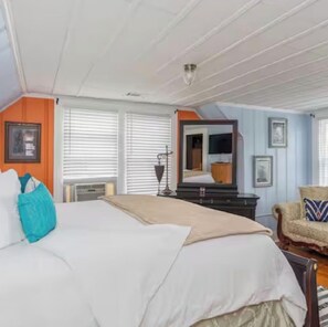 Room - Spacious family-friendly 7-bedroom house with WiFi, AC in charming Wetumpka (Wetumpka)