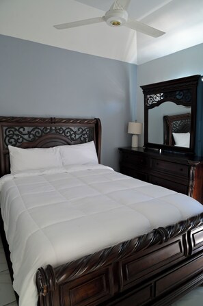 2 habitaciones, tabla de planchar con plancha y wifi gratis
