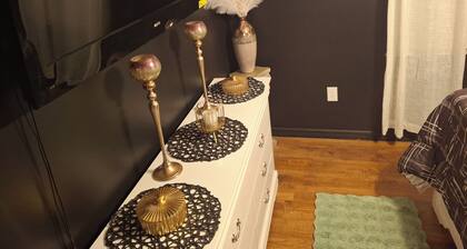 Charming 2-bedroom Private Space with WiFi, AC in welcoming Palm Bay, FL