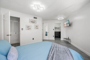 1 camera, Wi-Fi, lenzuola