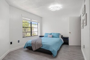 1 bedroom, WiFi, bed sheets