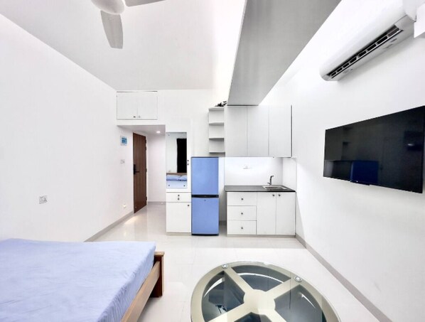 Bügeleisen/Bügelbrett, kostenloses WLAN