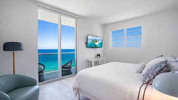 2 chambres, bureau, fer et planche Ă repasser, lit parapluie