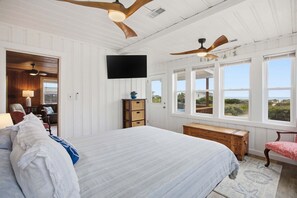 5 bedrooms, free WiFi, bed sheets