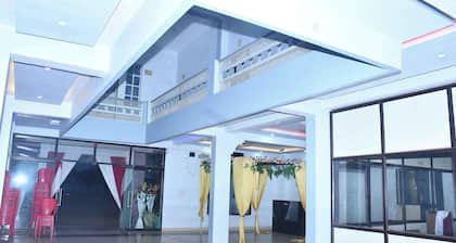 Temple View Palace Hotel and Garden