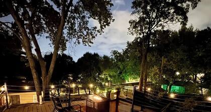 Shipping Container in KC - Rooftop Patio + Firepit