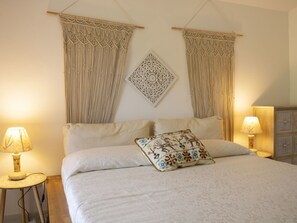 2 bedrooms, Internet