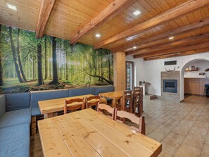 Dining - Horalka by Interhome (Zelezna Ruda)