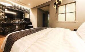 Standard Double Room | Free WiFi