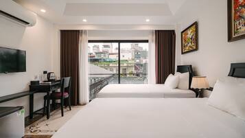 Deluxe Double or Twin Room, City View | Desk, WiFi (free)