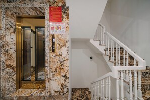 Exterior - Bay Luxury Hotel & Spa - No1 Ngo Huyen (Hanoi)